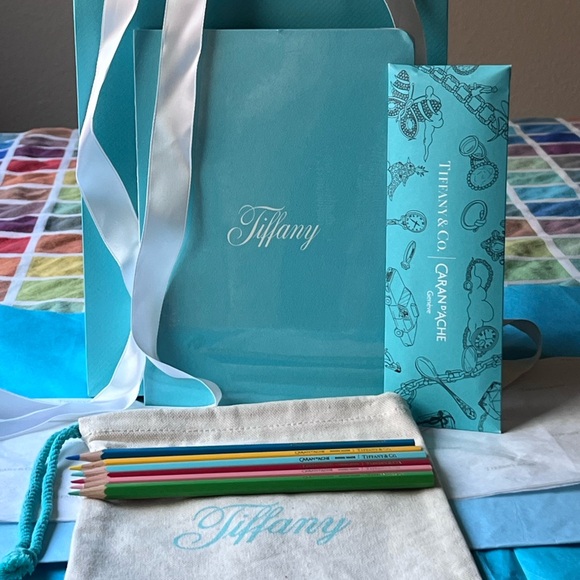 ✏️ TIFFANY & CO. X CARAN D’ACHE PENCILS & NOTEBOOK & POUCH BUNDLE ✏️ NWT ✏️ - Picture 6 of 16